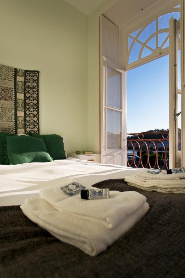 Aposentus - Riverside Miragaia Apartment Porto Luaran gambar
